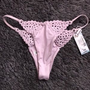 Frankie’s Bikinis Size MEDIUM bottom